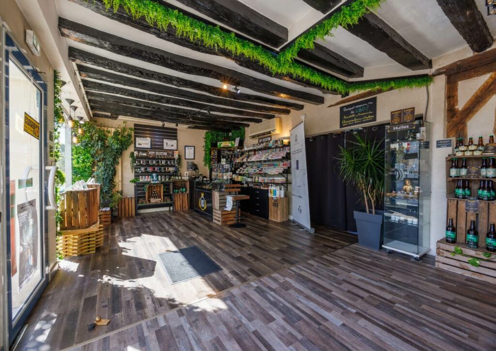 CBD Tours, Fleurs CBD Tours, Huile CBD Bio, Cigarette électronique tours, E-liquides Tours